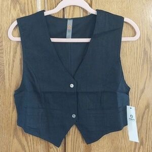 Mono B NWT Women's Black Rayon Linen Tailored Resort Cropped Vest Size‎ Small